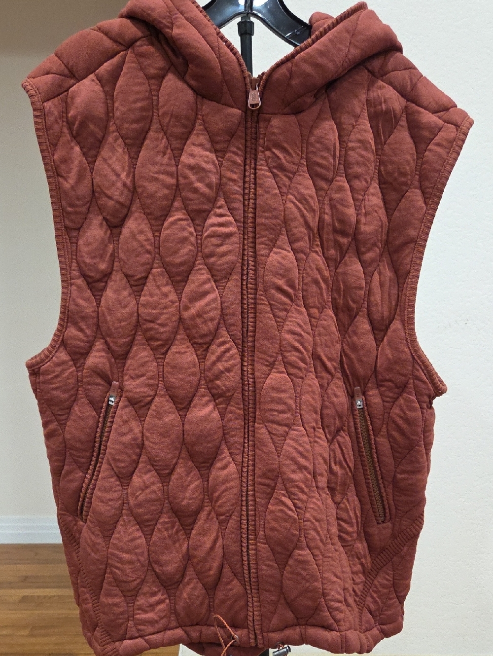 Free People Movement Quilted Hooded Vest in Rust - Sz S